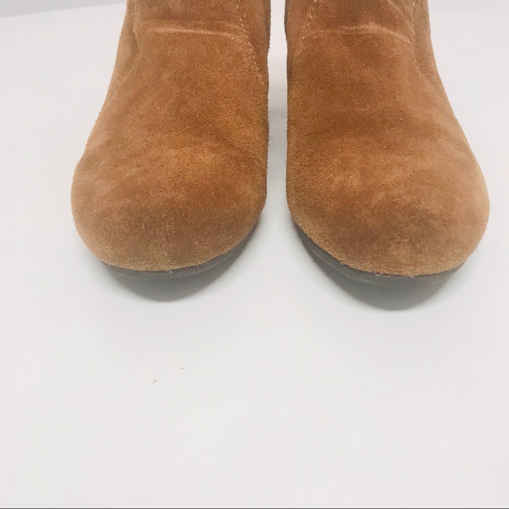 Nicole Camel Brown Pat Wedge Bootie size 8 - Picture 4 of 16